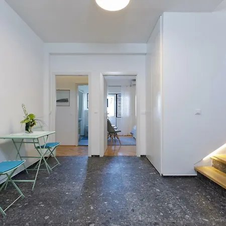 Nugal بيت ضيافة ماكارسكا